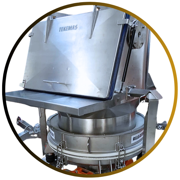 Tekemas’ sack tip cabinet vibrating sifter, features a dust-tight membrane sealing the outlet to the sifter, ensuring direct product delivery onto the sifter screen. Designed for frequent product changes, easy cleaning, full wash-down, allows for easy rotation for dismantling and screen changes.